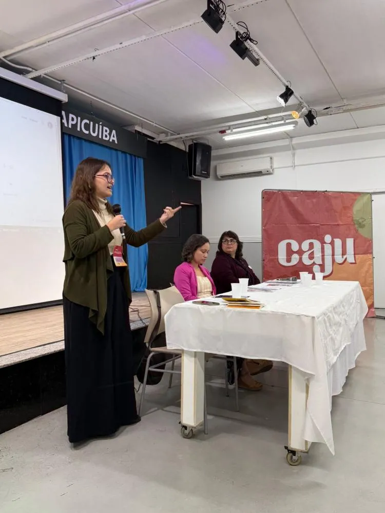 Fórum Mulheres que Transformam reúne lideranças da sociedade civil e política em Carapicuíba para debater violência institucional de gênero