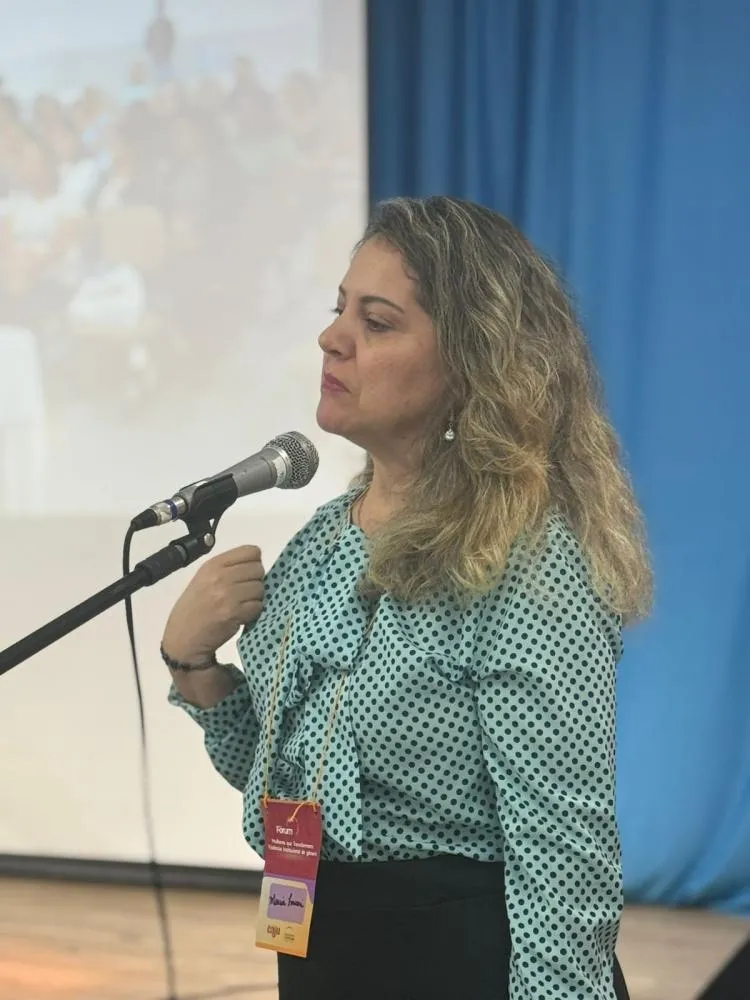 Fórum Mulheres que Transformam reúne lideranças da sociedade civil e política em Carapicuíba para debater violência institucional de gênero