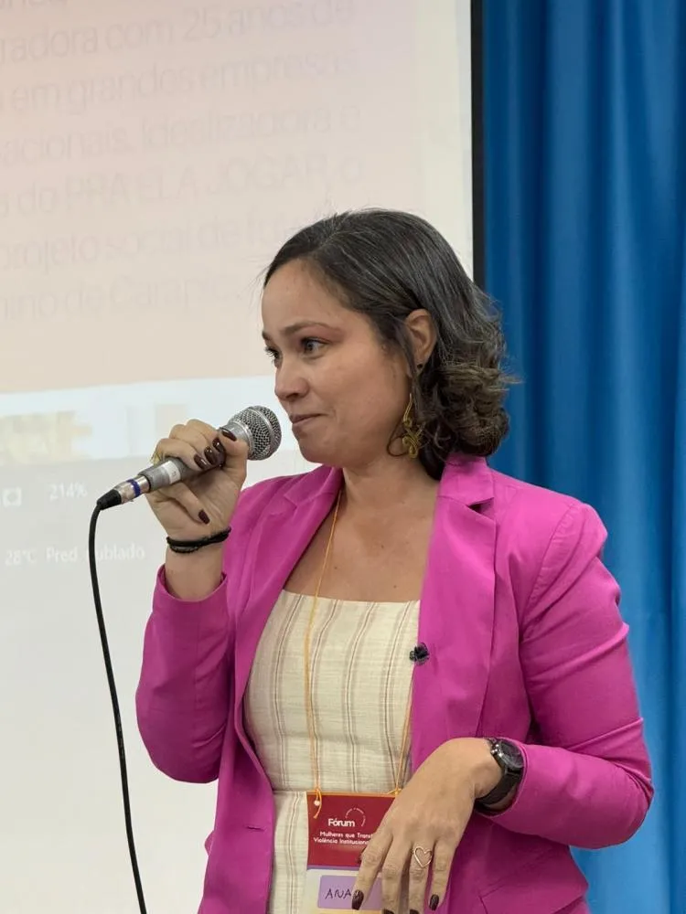 Fórum Mulheres que Transformam reúne lideranças da sociedade civil e política em Carapicuíba para debater violência institucional de gênero