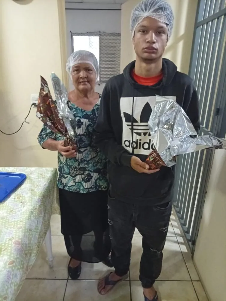 Programa Padrinhos do Bem promove Páscoa com capacitação e geração de renda para famílias em vulnerabilidade