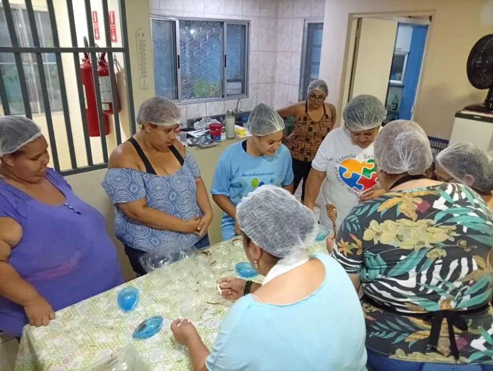 Programa Padrinhos do Bem promove Páscoa com capacitação e geração de renda para famílias em vulnerabilidade