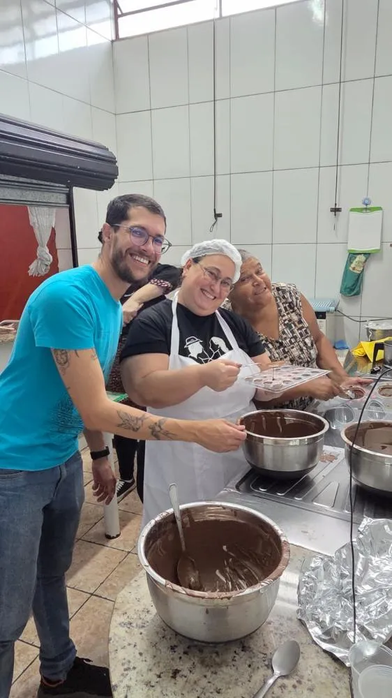 Programa Padrinhos do Bem promove Páscoa com capacitação e geração de renda para famílias em vulnerabilidade
