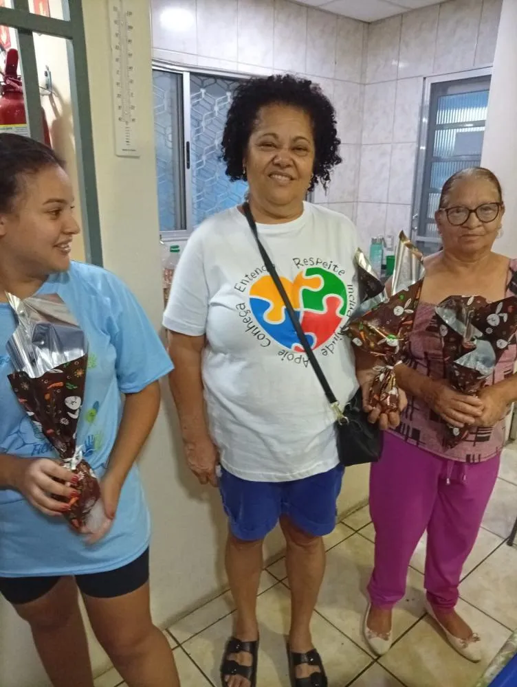 Programa Padrinhos do Bem promove Páscoa com capacitação e geração de renda para famílias em vulnerabilidade