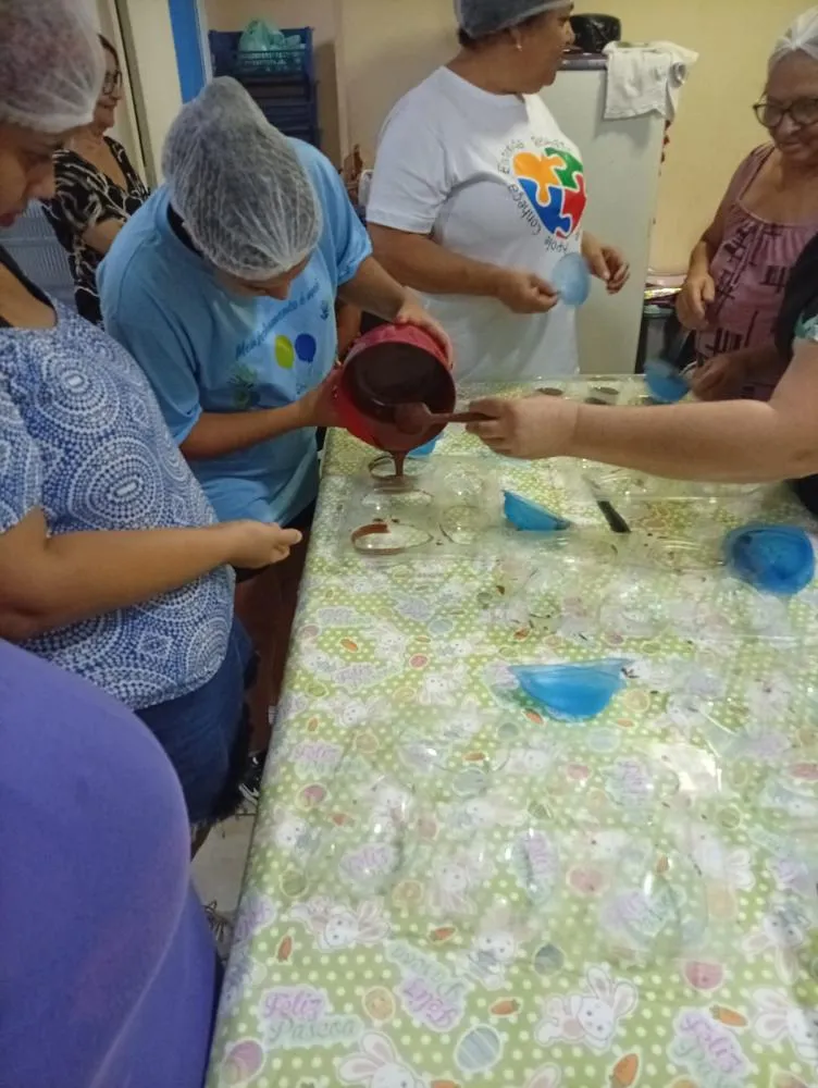 Programa Padrinhos do Bem promove Páscoa com capacitação e geração de renda para famílias em vulnerabilidade
