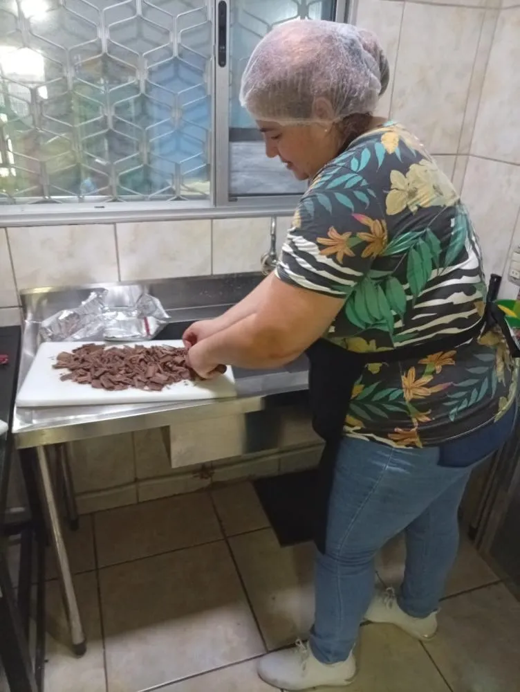 Programa Padrinhos do Bem promove Páscoa com capacitação e geração de renda para famílias em vulnerabilidade